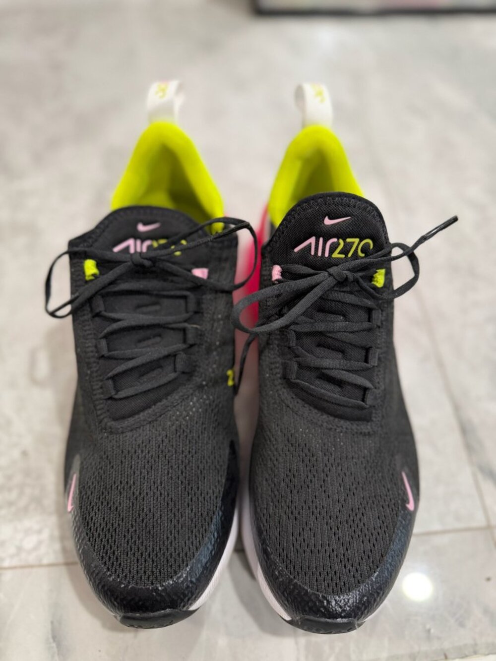 Nike Max 270 Sneakers Size 8.5 - Picture 3 of 6